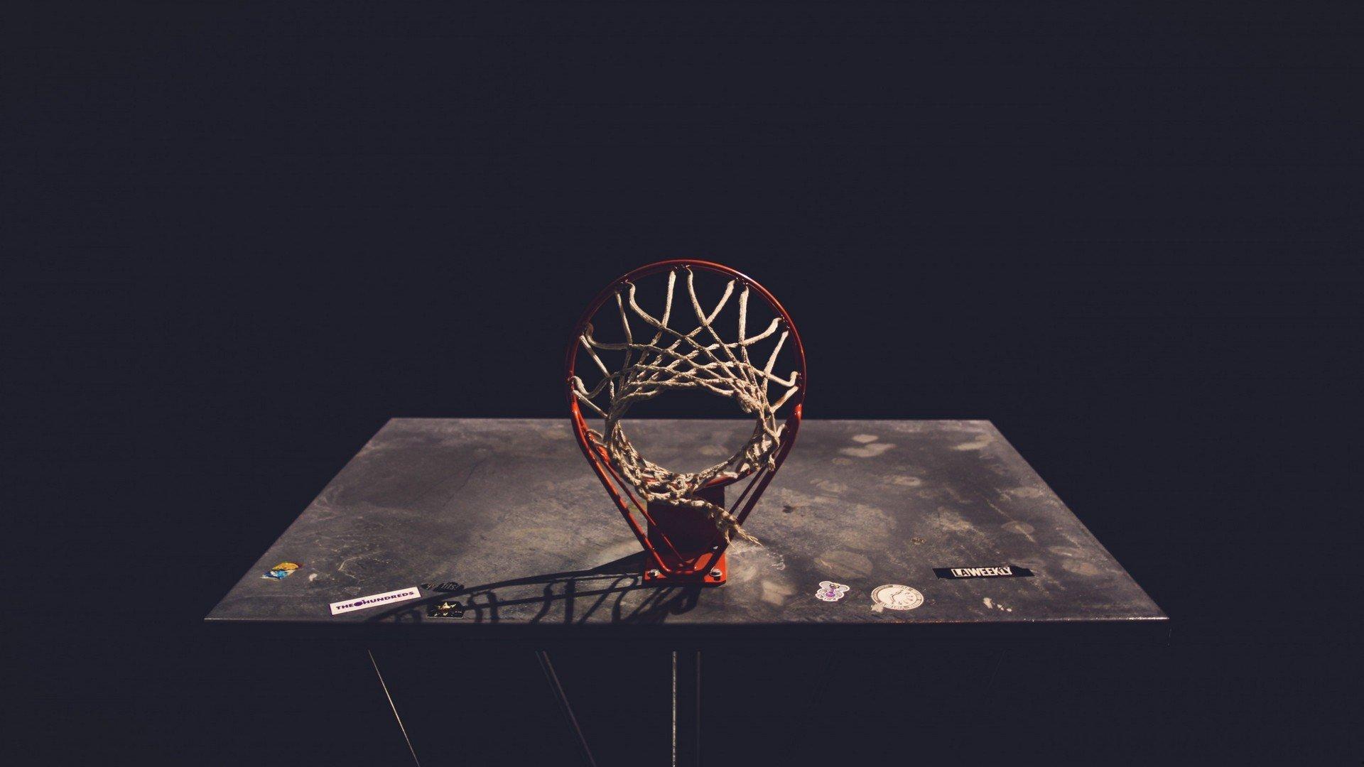 体育明星携手慈善机构 助力贫困地区青少年体育发展